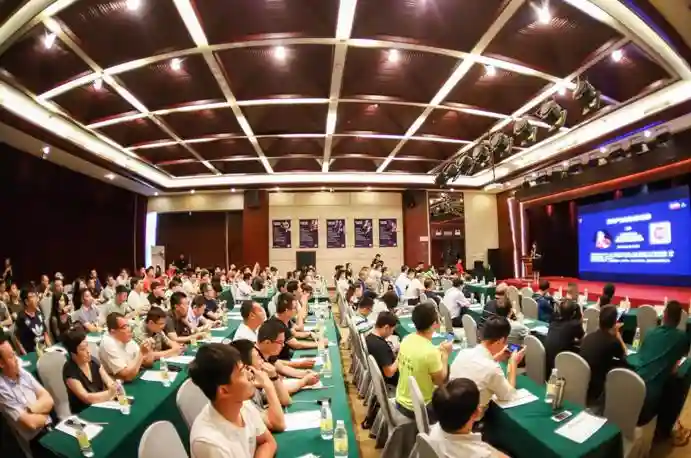 新旧动能转换迎来“加速度”全国百家企业产业对接泰安