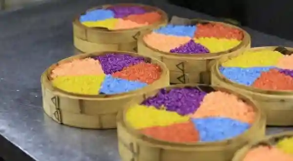 牛细胞植入大米　科学家造出“牛肉饭”