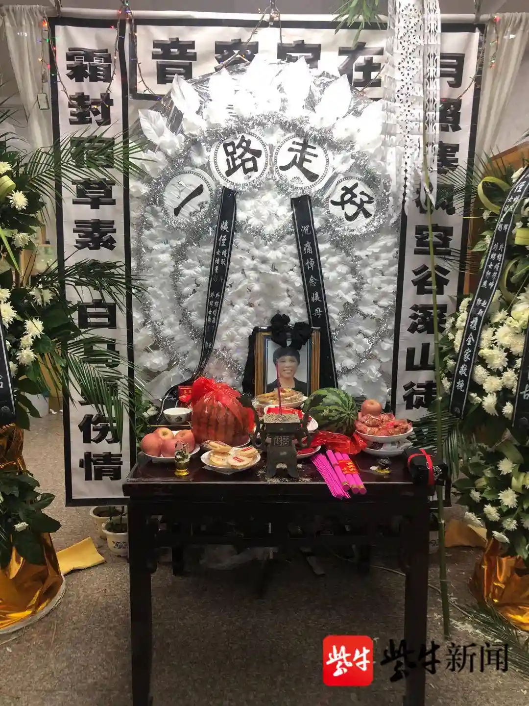 花光积蓄辞去工作，卖掉新房捐出干细胞扬中孝儿救母使出“洪荒之力”，曲终有憾却无悔