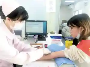昆明首个造血干细胞采集入库试点启用 00后志愿者踊跃献爱心