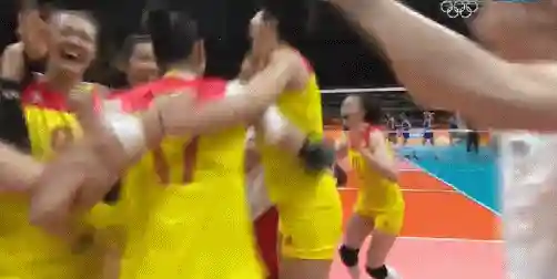 比票房黑马《夺冠》更热血的是它背后的故事